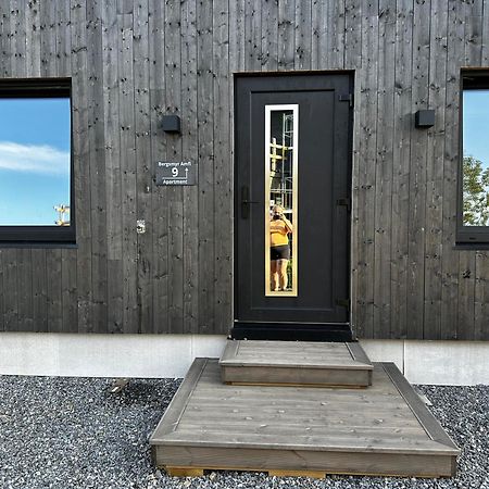 Familievennlig Apartment Tvedestrand Eksteriør billede